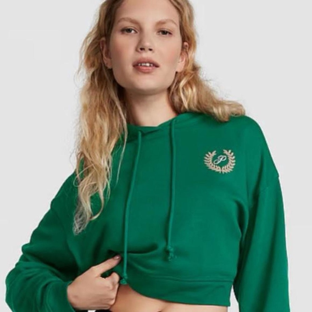 NWT PINK Victoria's Secret Green Cropped Hoodie with Laurel Emblem Large